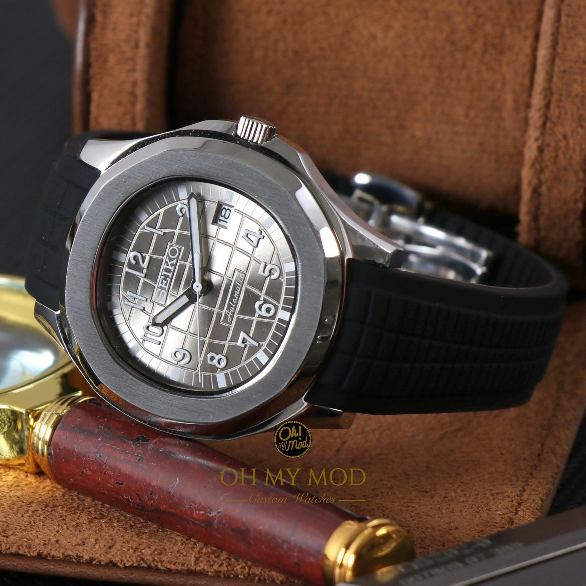 Seiko Mod Aquanaut "Negro y Plata"