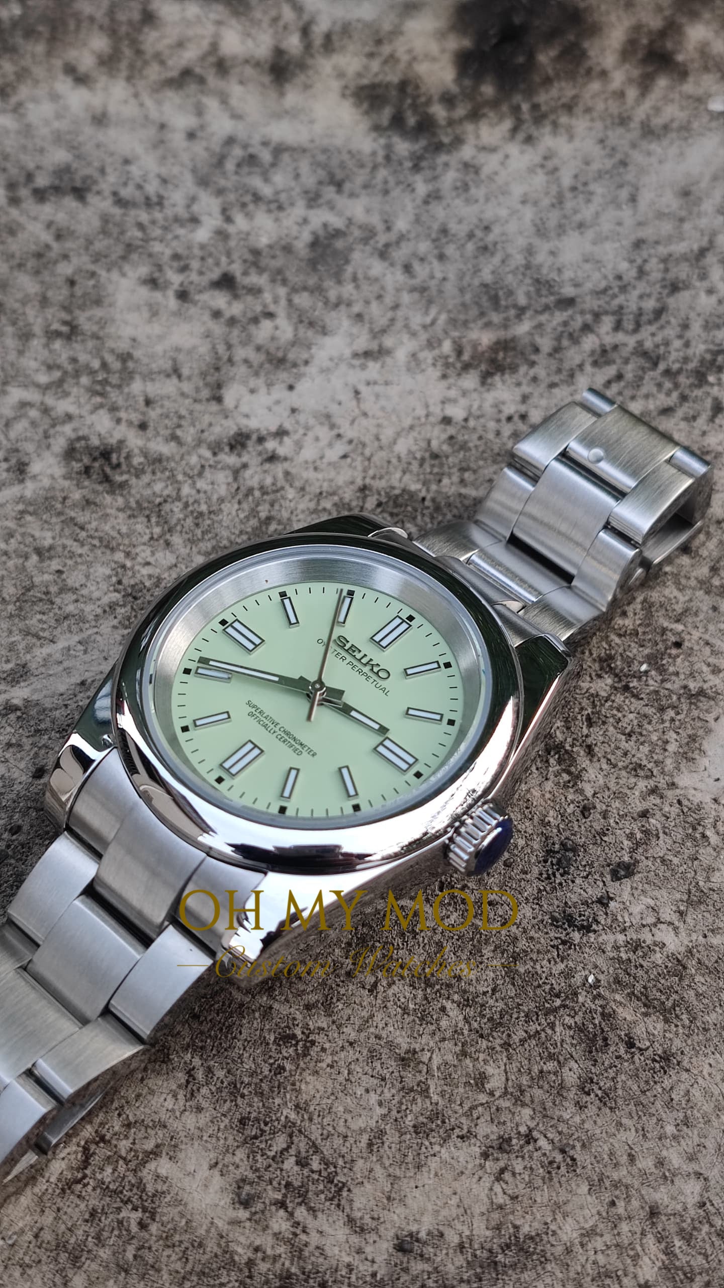 Seiko Mod Oyster Perpetual "Pistachio"
