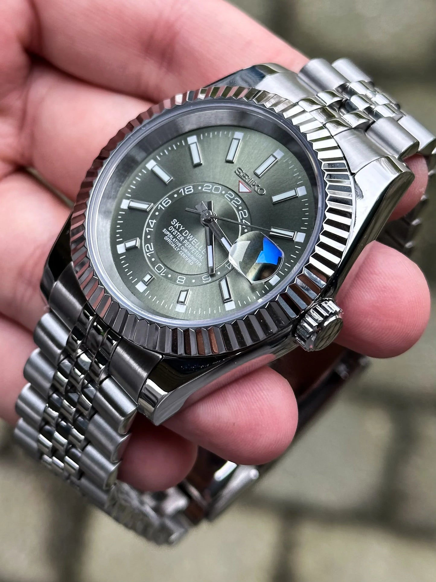 Seiko Mod Sky Dweller „Grün“
