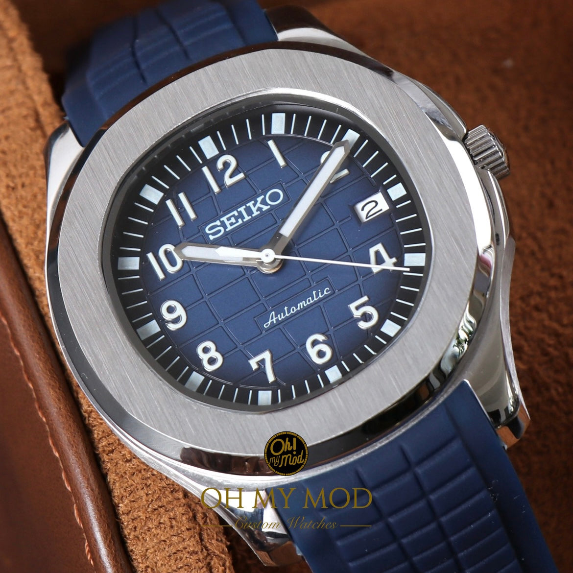 Seiko Mod Aquanaut "Plata y azul marino"