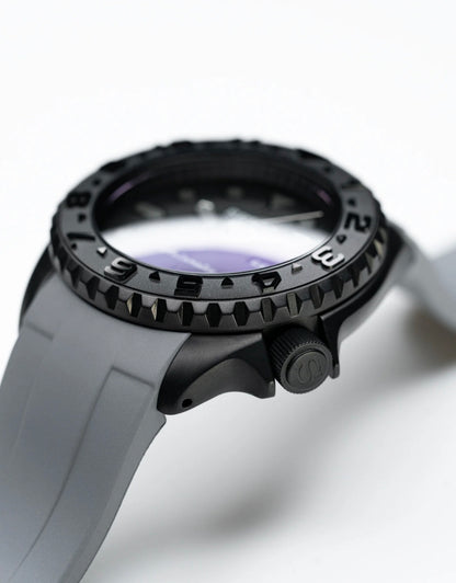 SKX007 | Black & Grey