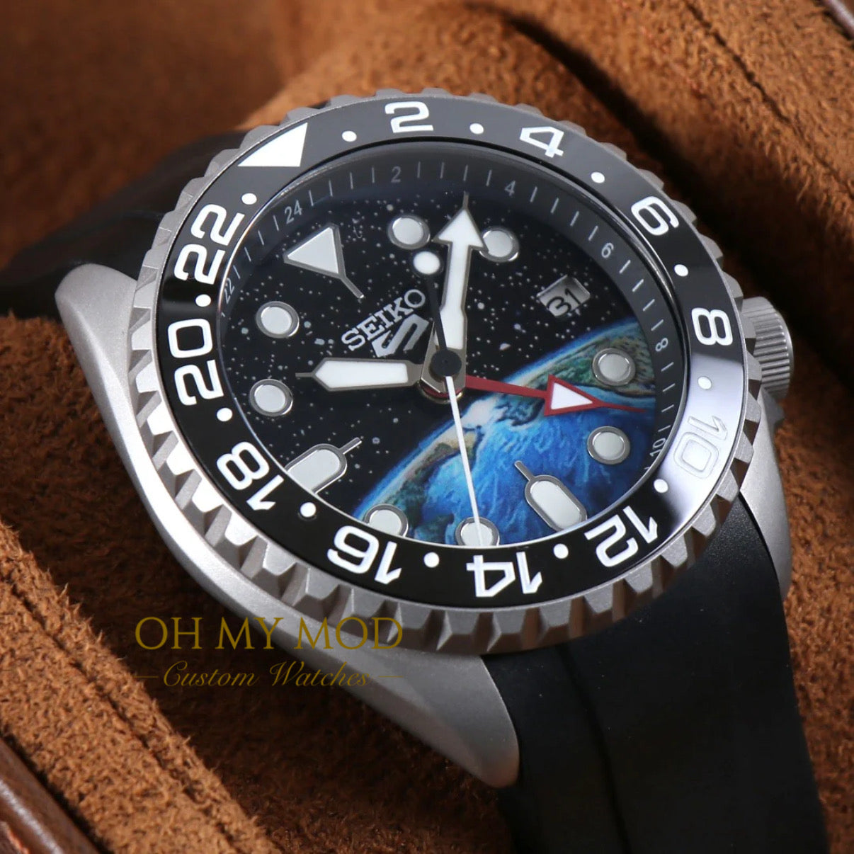 SKX007 “Earth GMT”