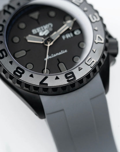 SKX007 | Black & Grey