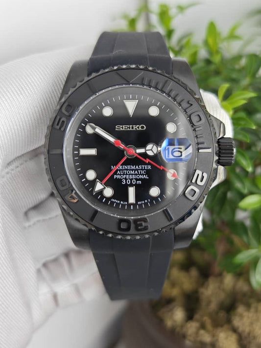 Seiko Mod Marinemaster GMT “Triple Black Red Thunder” Lefty