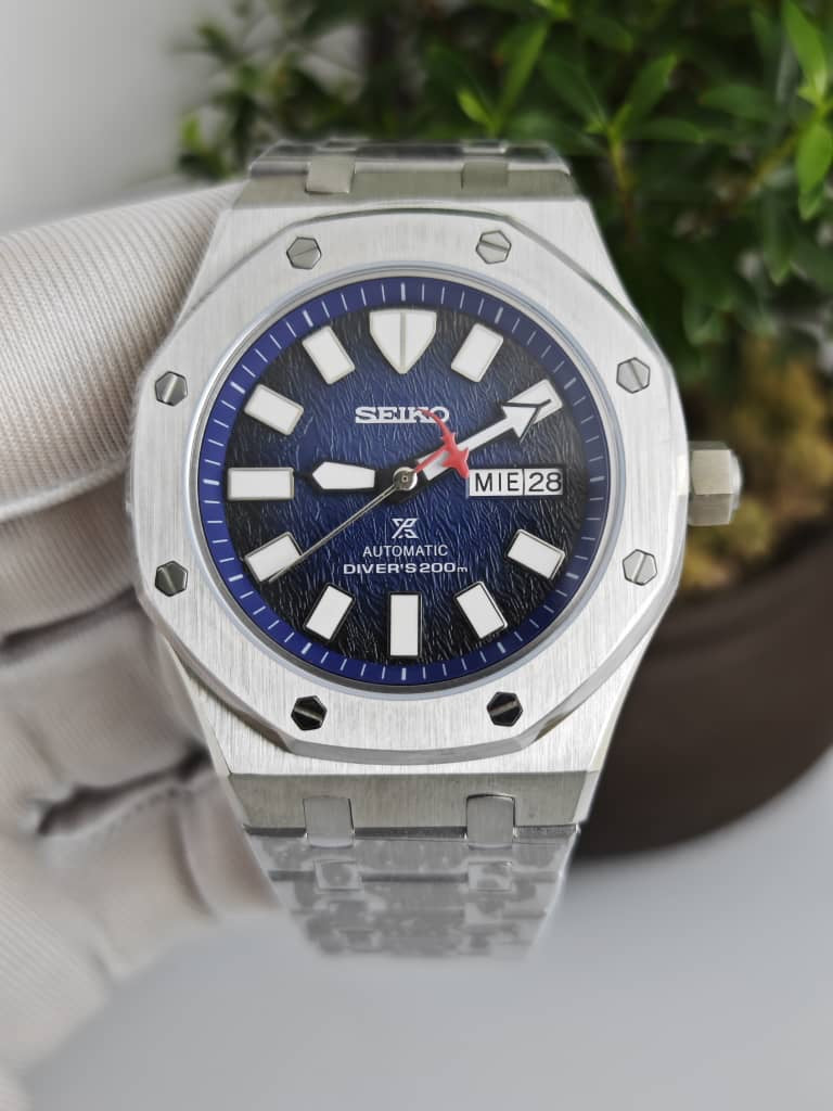 Seiko Mod Royal Oak Daydate “Deep Blue Shark” (Full Custom Watch)