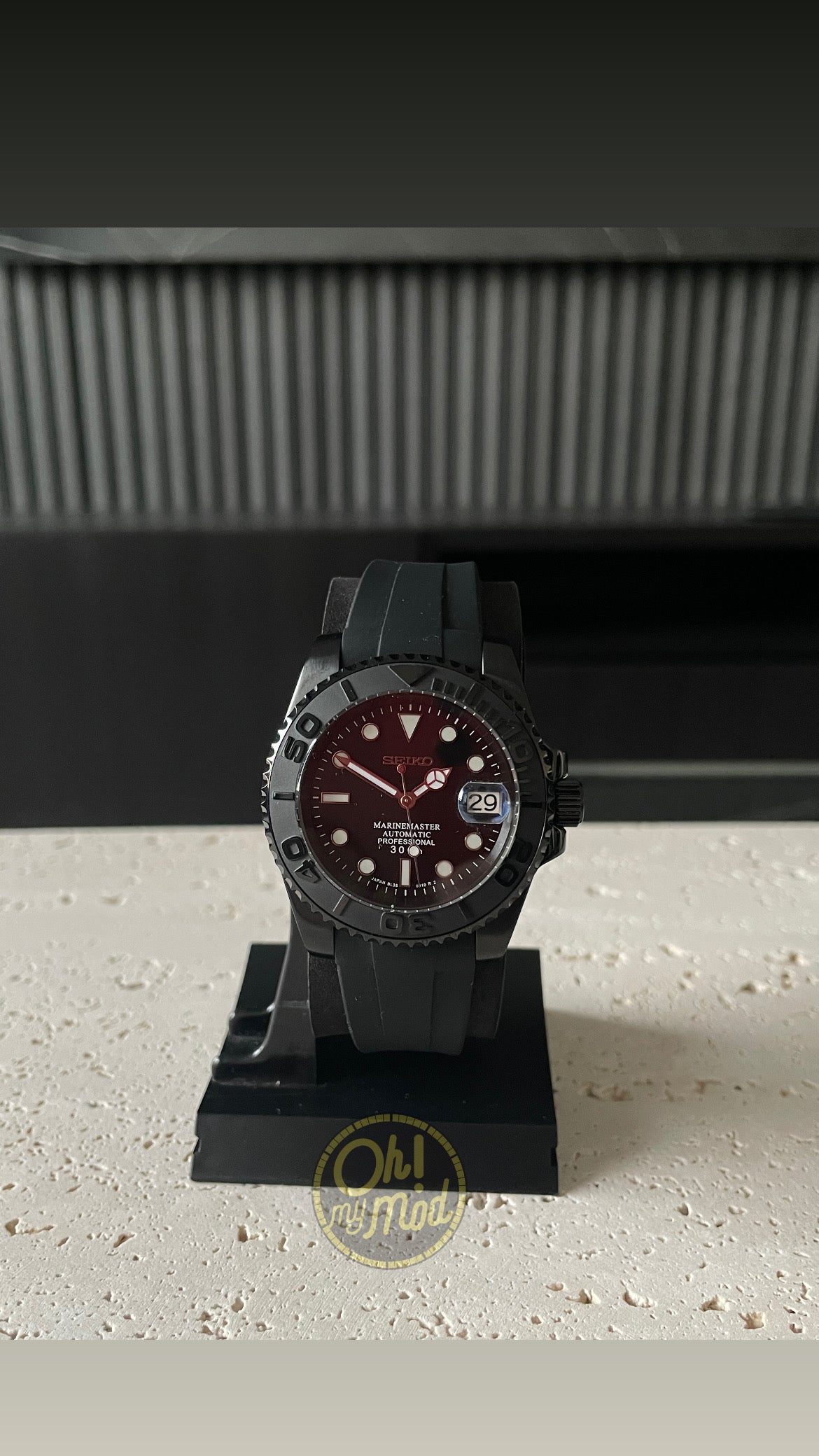 Seiko Mod Submariner “Triple Black”