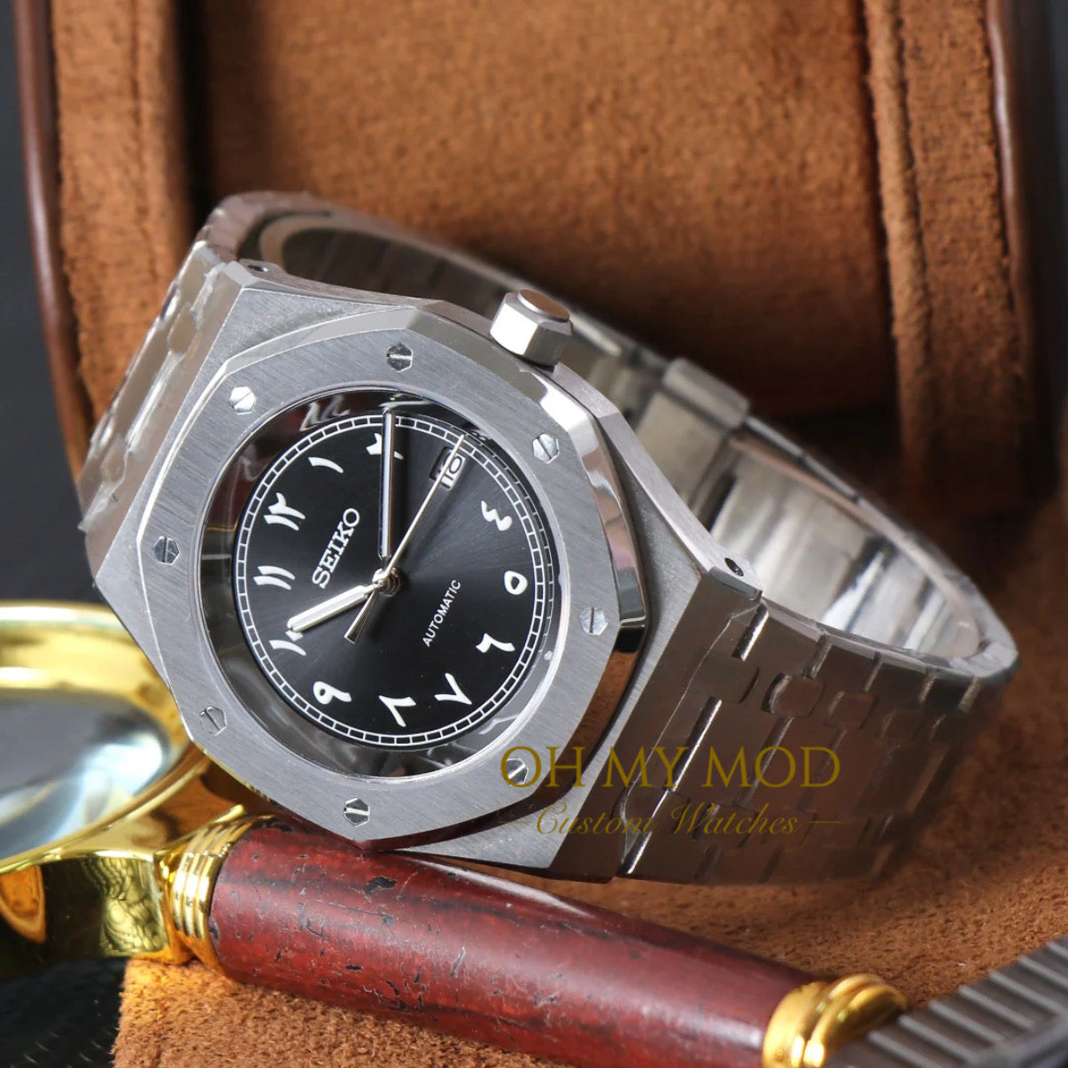 Royal Seikoak "Arabic Black"
