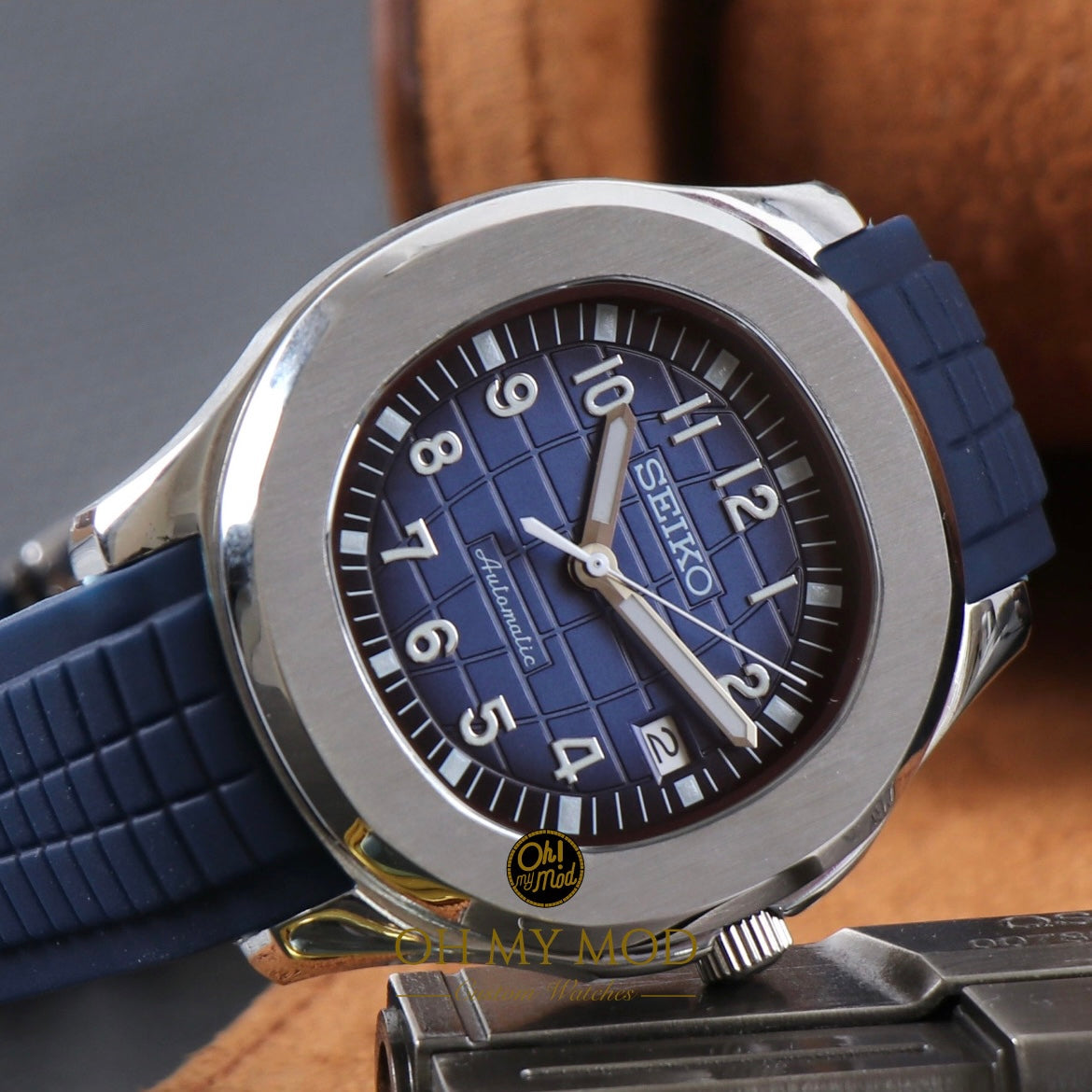 Seiko Mod Aquanaut "Silver & Navy"