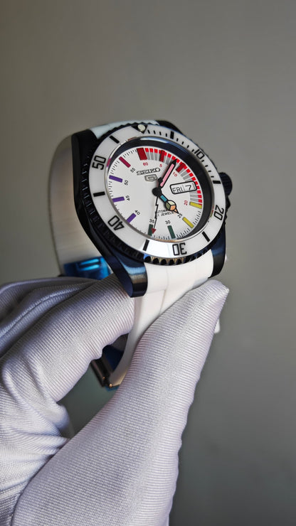 Seiko Mod 5 Sport „White Rainbow“ (komplett individuelle Uhr)