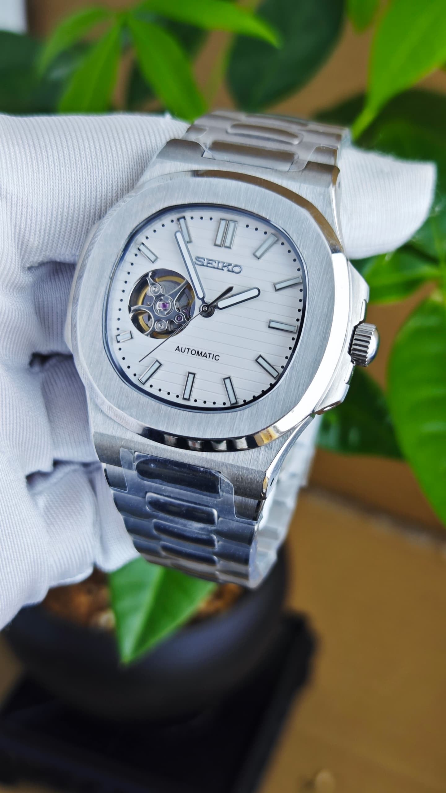 Seiko Mod Nautilus "White Openheart"