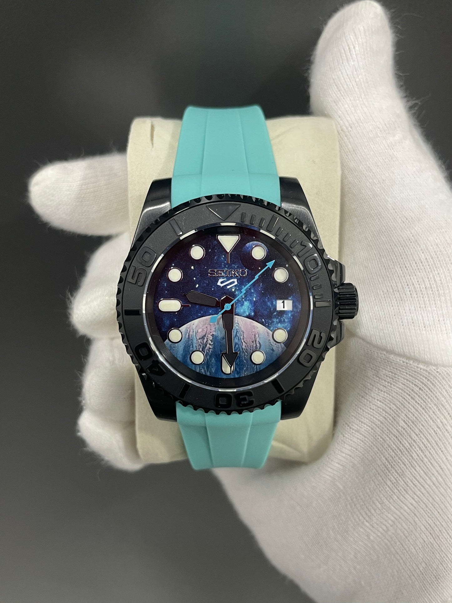 Seiko Mod Cosmos "Uranus" Limited Edition