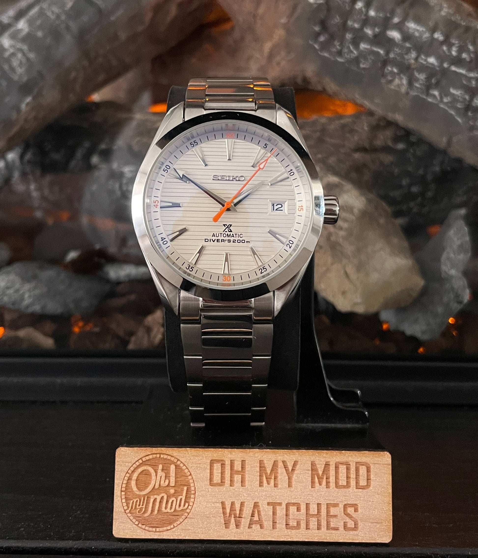Seikomaster Aqua Terra – Oh My Mod Watches